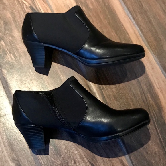 croft & barrow Shoes - Real Black Leather Ankle Heeled Boots Size 6